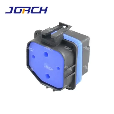 Nascóirí Cábla Sreangaithe Úim Sreangaithe Breiseán Uiscedhíonach 5pin 12065685