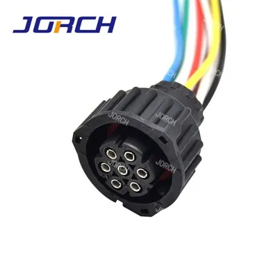 Seaicéad Plaisteacha 7P Le Ceanglóir Úim Sreang Uathoibríoch Teirminéil Uiscedhíonach DJ3073Y-1.5-21 967650-1